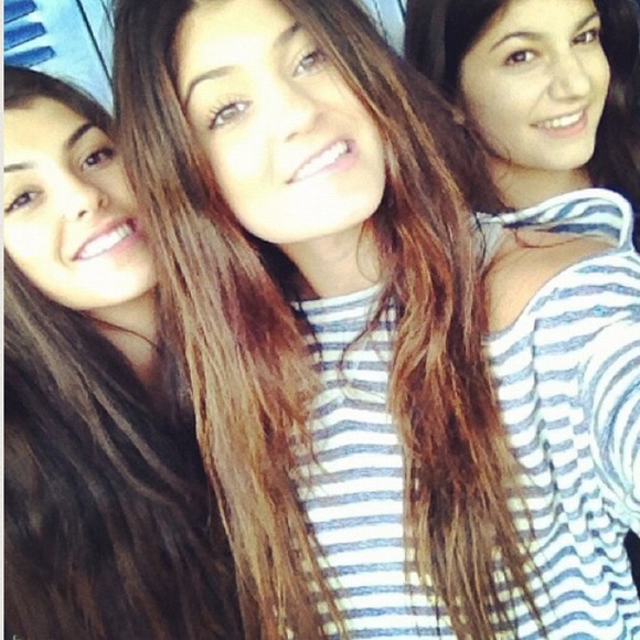 BCBG Cold Shoulder nautical sweater - Picture 2 of 3